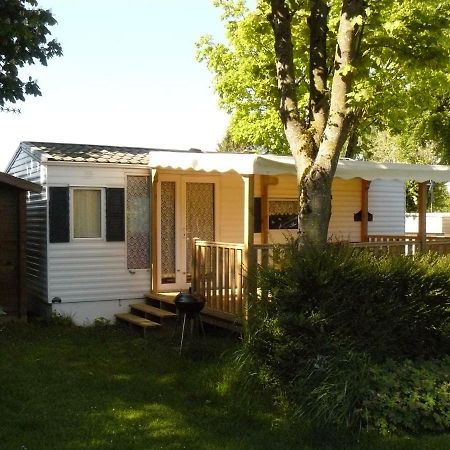 Готель Camping Bellevue Authuille Екстер'єр фото
