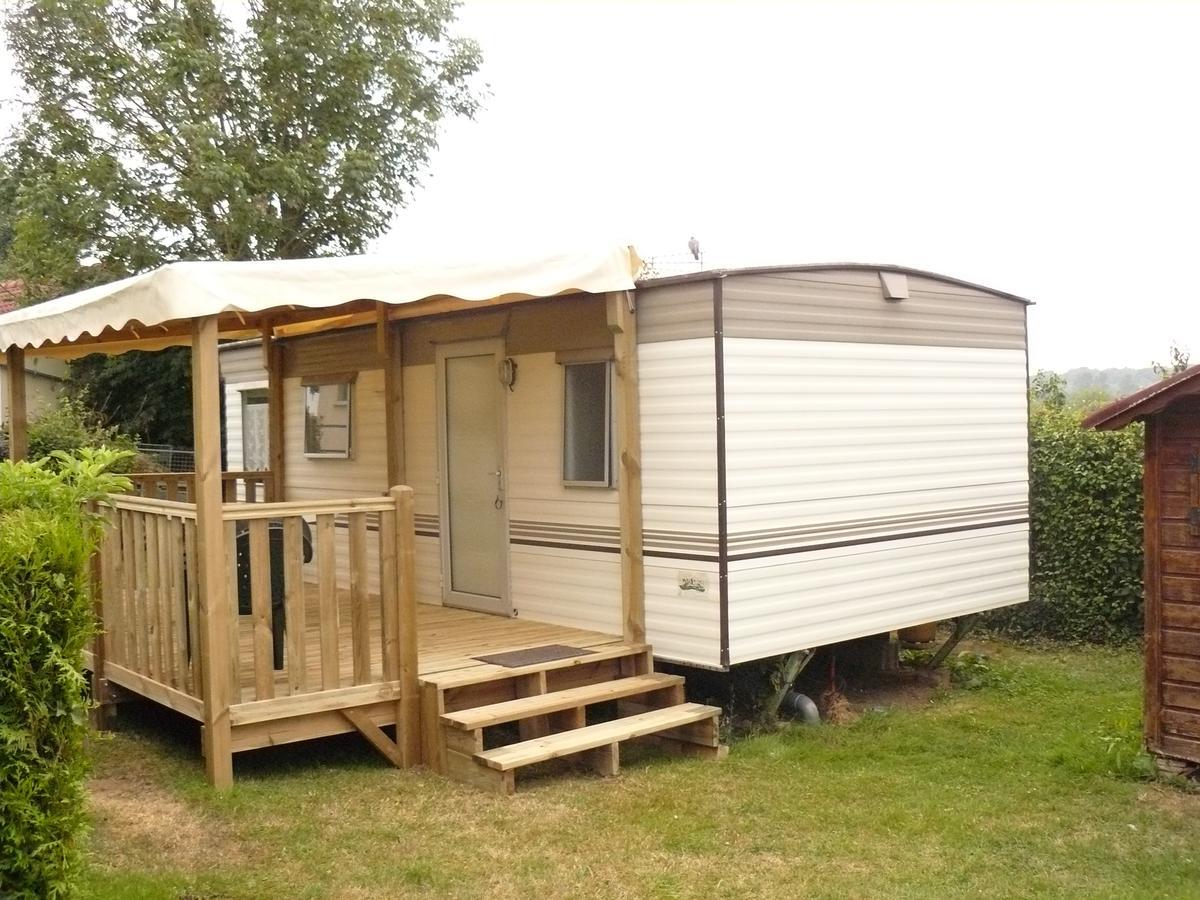 Готель Camping Bellevue Authuille Екстер'єр фото