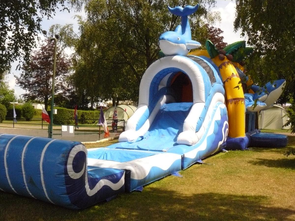 Готель Camping Bellevue Authuille Екстер'єр фото
